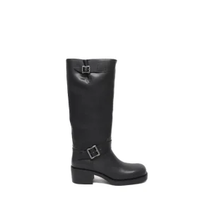 Ash Stivale Trinidad01