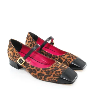 Ballerina Andrea Pinto