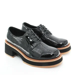 Stringata Miss Olivia