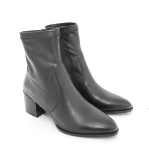 Tronchetto Uma Parker