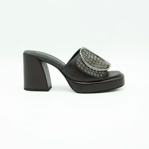 Noa Harmon Sandalo Cheer Brown