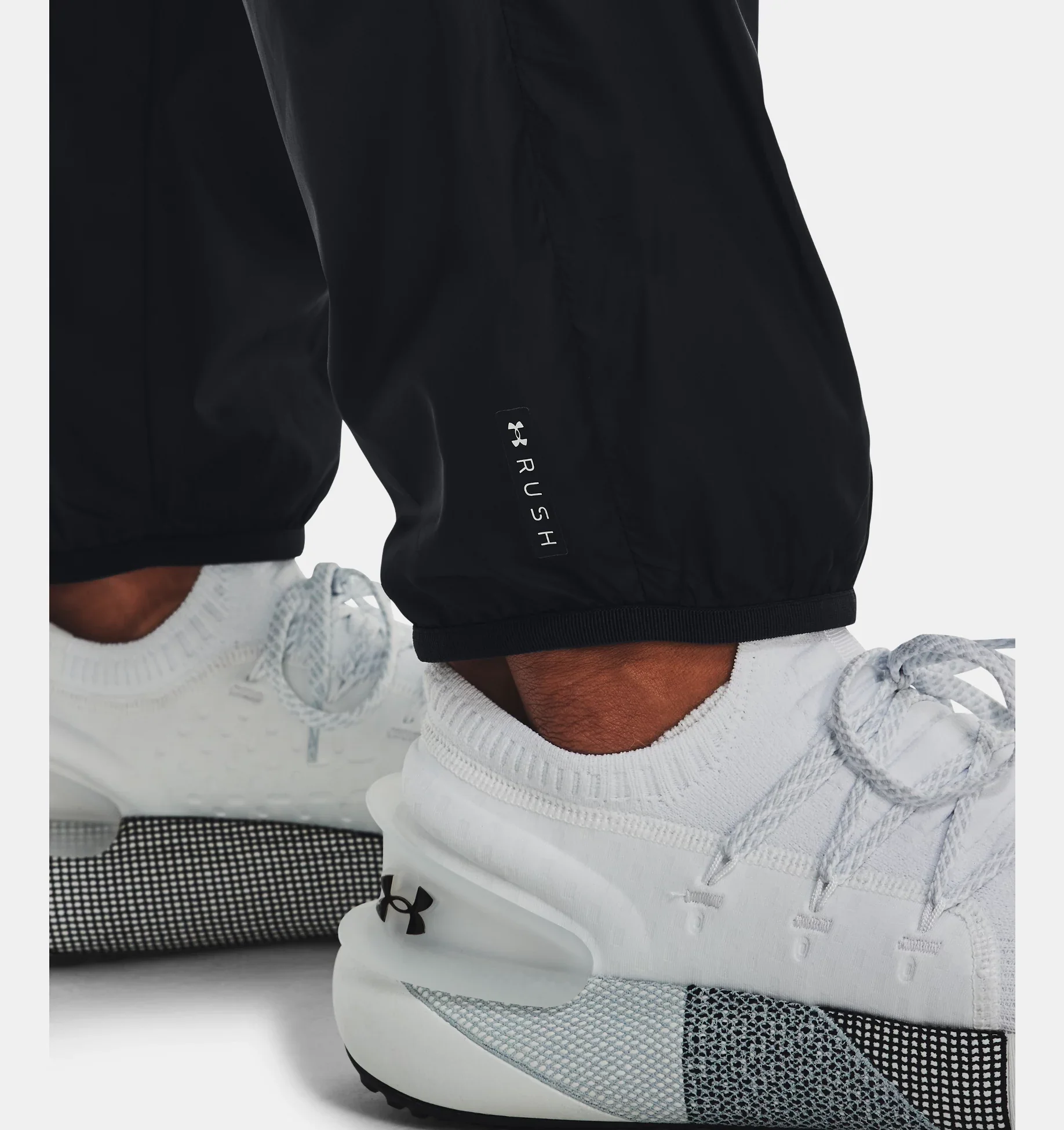 Under Armour Rush Woven - Pantalone da allenamento Uomo - immagine 7